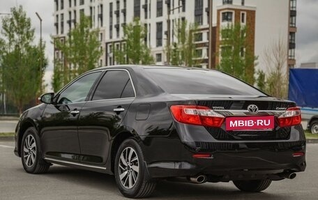 Toyota Camry, 2012 год, 2 100 000 рублей, 5 фотография