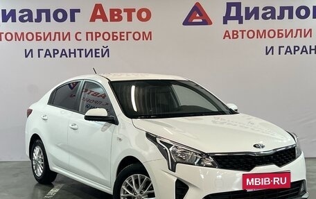 KIA Rio IV, 2021 год, 1 829 000 рублей, 3 фотография