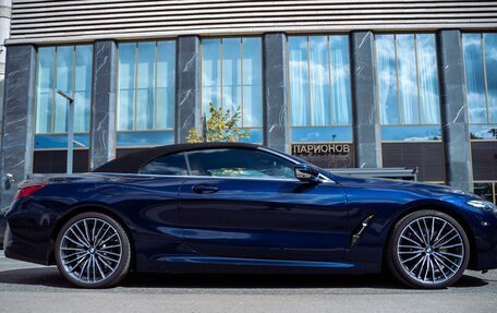 BMW 8 серия, 2021 год, 9 390 000 рублей, 3 фотография