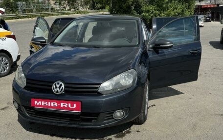 Volkswagen Golf VI, 2010 год, 735 000 рублей, 2 фотография