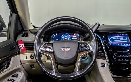 Cadillac Escalade IV, 2020 год, 7 295 000 рублей, 22 фотография