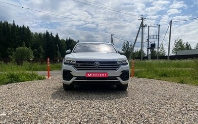 Volkswagen Touareg III, 2019 год, 6 300 000 рублей, 1 фотография