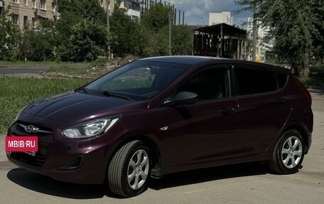 Hyundai Solaris II рестайлинг, 2013 год, 949 990 рублей, 4 фотография