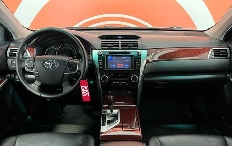 Toyota Camry, 2012 год, 1 799 000 рублей, 9 фотография