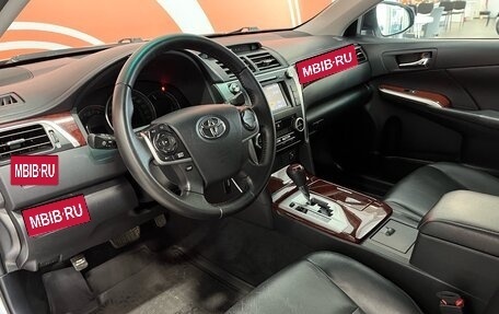 Toyota Camry, 2012 год, 1 799 000 рублей, 23 фотография