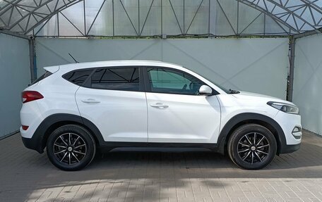 Hyundai Tucson III, 2016 год, 2 120 000 рублей, 9 фотография