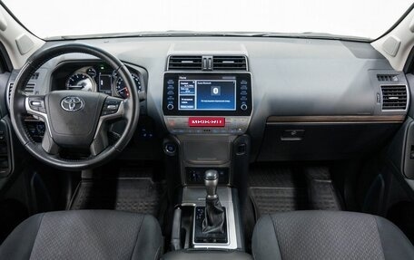 Toyota Land Cruiser Prado 150 рестайлинг 2, 2021 год, 6 995 000 рублей, 15 фотография