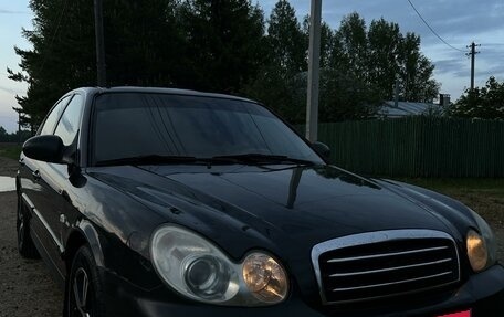 Hyundai Sonata IV рестайлинг, 2006 год, 560 000 рублей, 1 фотография