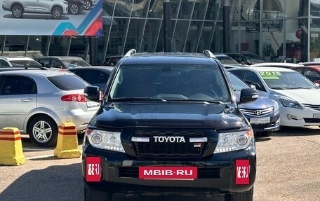 Toyota Land Cruiser 200, 2013 год, 5 119 990 рублей, 2 фотография