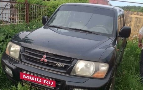 Mitsubishi Pajero III рестайлинг, 2001 год, 750 000 рублей, 4 фотография