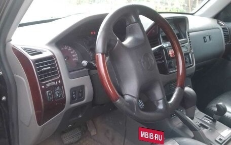 Mitsubishi Pajero III рестайлинг, 2001 год, 750 000 рублей, 7 фотография