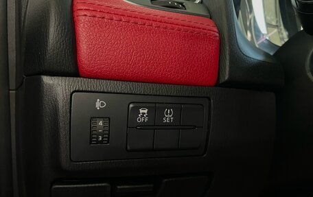 Mazda 6, 2016 год, 1 899 000 рублей, 16 фотография