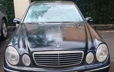 Mercedes-Benz E-Класс, 2004 год, 650 000 рублей, 1 фотография