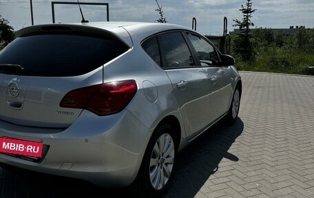 Opel Astra J, 2011 год, 750 000 рублей, 6 фотография