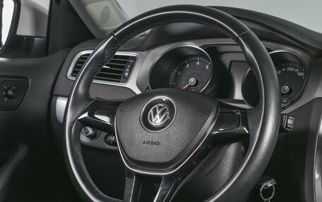 Volkswagen Jetta VI, 2018 год, 1 729 000 рублей, 13 фотография