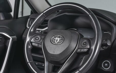 Toyota RAV4, 2019 год, 4 190 000 рублей, 20 фотография