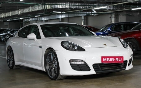 Porsche Panamera II рестайлинг, 2011 год, 3 215 000 рублей, 3 фотография