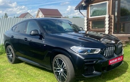 BMW X6, 2022 год, 10 800 000 рублей, 3 фотография