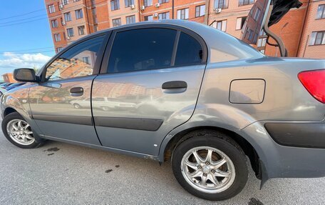 KIA Rio II, 2007 год, 700 000 рублей, 4 фотография