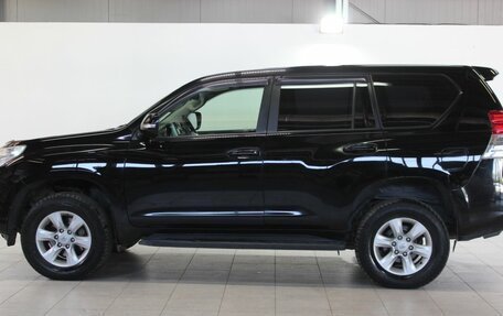 Toyota Land Cruiser Prado 150 рестайлинг 2, 2011 год, 2 399 000 рублей, 8 фотография