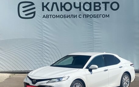 Toyota Camry, 2019 год, 3 067 000 рублей, 1 фотография