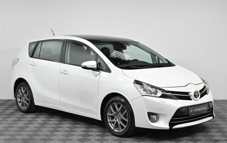 Toyota Verso I, 2015 год, 2 449 000 рублей, 3 фотография