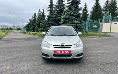 Toyota Corolla, 2004 год, 595 000 рублей, 2 фотография