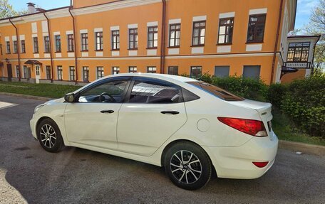 Hyundai Solaris II рестайлинг, 2012 год, 950 000 рублей, 9 фотография