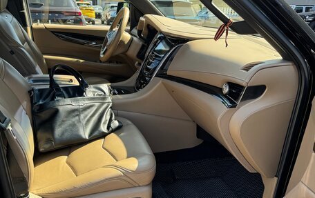 Cadillac Escalade IV, 2017 год, 5 700 000 рублей, 7 фотография