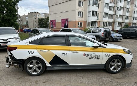 Hyundai Sonata VII, 2019 год, 1 200 000 рублей, 3 фотография