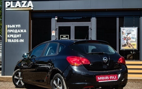 Opel Astra J, 2011 год, 759 000 рублей, 4 фотография