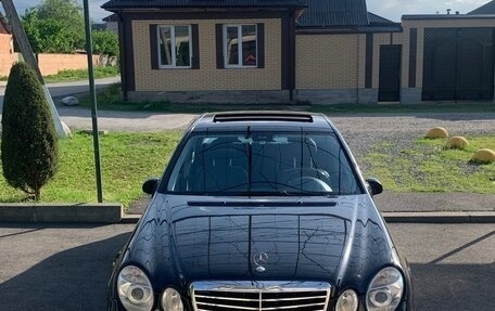 Mercedes-Benz E-Класс, 2004 год, 1 550 000 рублей, 5 фотография