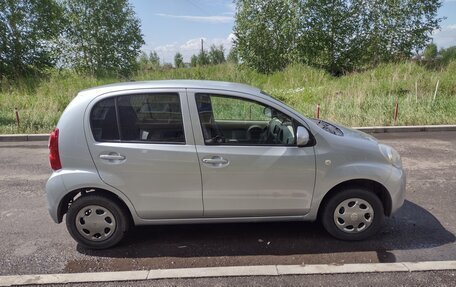 Toyota Passo III, 2010 год, 700 000 рублей, 3 фотография