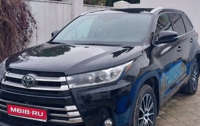 Toyota Highlander III, 2016 год, 3 670 000 рублей, 1 фотография