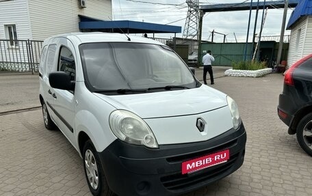 Renault Kangoo II рестайлинг, 2011 год, 611 000 рублей, 2 фотография