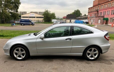 Mercedes-Benz C-Класс, 2005 год, 590 000 рублей, 8 фотография