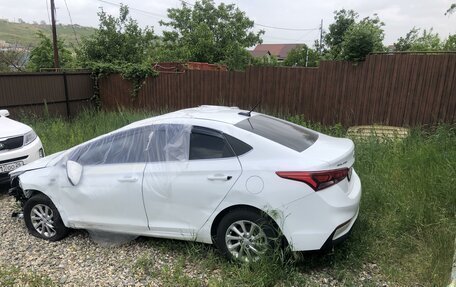 Hyundai Solaris II рестайлинг, 2019 год, 630 000 рублей, 2 фотография