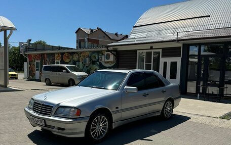 Mercedes-Benz C-Класс, 2000 год, 445 000 рублей, 3 фотография