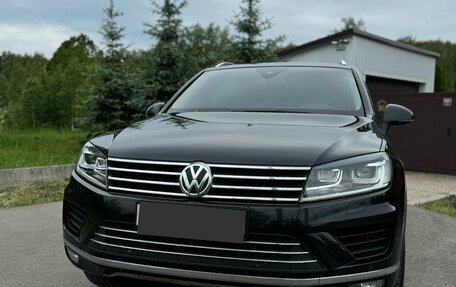 Volkswagen Touareg III, 2014 год, 3 600 000 рублей, 4 фотография