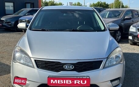 KIA cee'd I рестайлинг, 2011 год, 730 000 рублей, 2 фотография