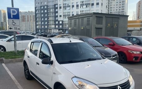 Renault Sandero I, 2011 год, 460 000 рублей, 2 фотография