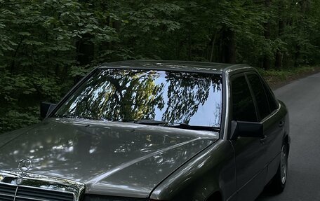Mercedes-Benz W124, 1987 год, 370 000 рублей, 4 фотография