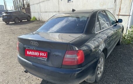 Audi A4, 1998 год, 290 000 рублей, 3 фотография