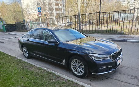 BMW 7 серия, 2017 год, 3 000 000 рублей, 2 фотография