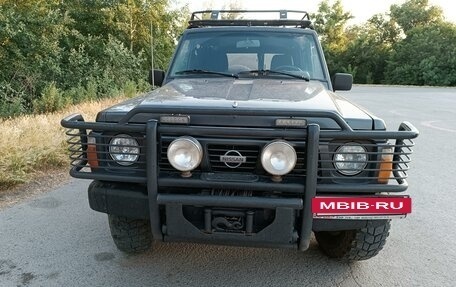 Nissan Patrol, 1992 год, 1 800 000 рублей, 2 фотография