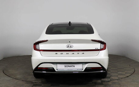 Hyundai Sonata VIII, 2023 год, 4 950 000 рублей, 5 фотография