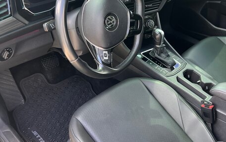 Volkswagen Jetta VII, 2019 год, 1 899 999 рублей, 3 фотография