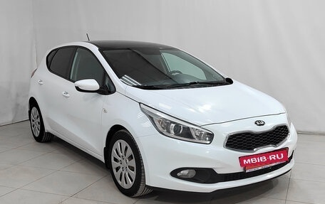 KIA cee'd III, 2015 год, 1 310 000 рублей, 3 фотография