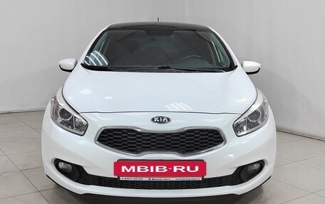 KIA cee'd III, 2015 год, 1 310 000 рублей, 2 фотография