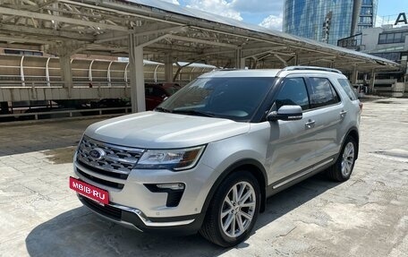 Ford Explorer VI, 2018 год, 3 450 000 рублей, 2 фотография